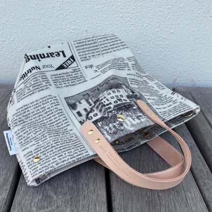 「軽くて拭ける」Coated PVC（WM) Newspaper