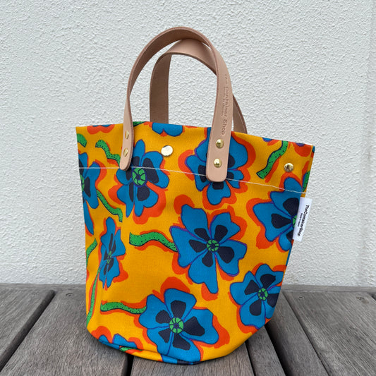 「軽くて拭ける」Coated PVC（丸底バッグ）Pansy