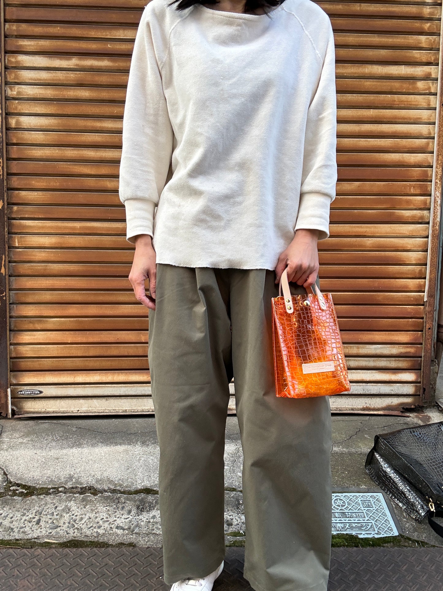 7月上旬＜予約＞Colored PVC(LeatherHandle)Pochette/🐊Crocodile Orange
