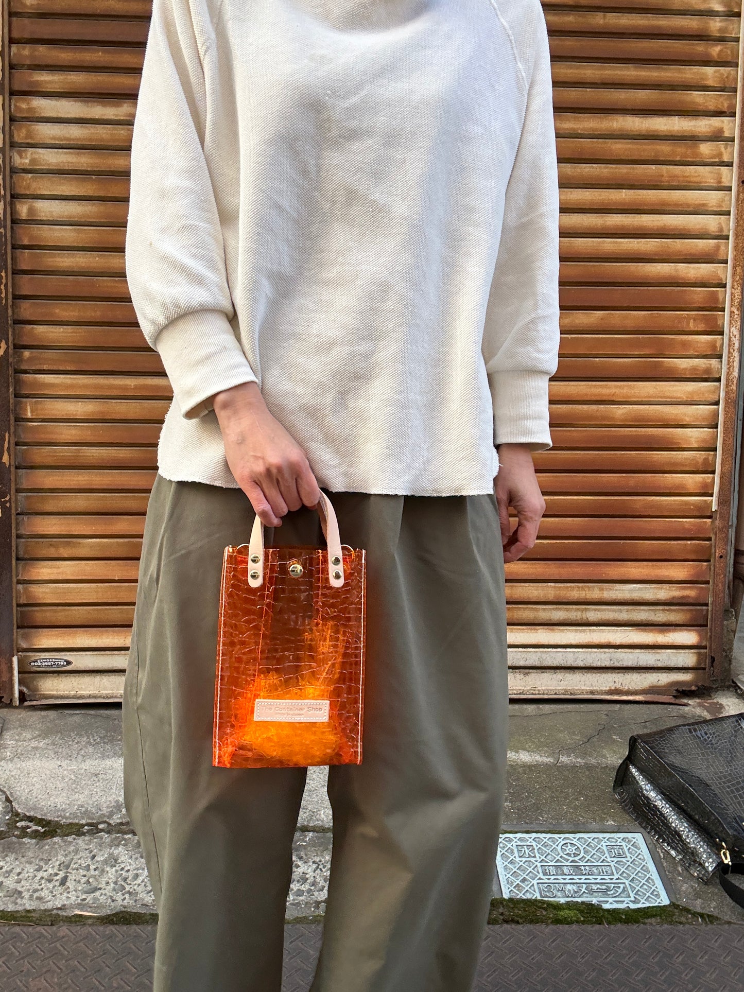 7月上旬＜予約＞Colored PVC(LeatherHandle)Pochette/🐊Crocodile Orange