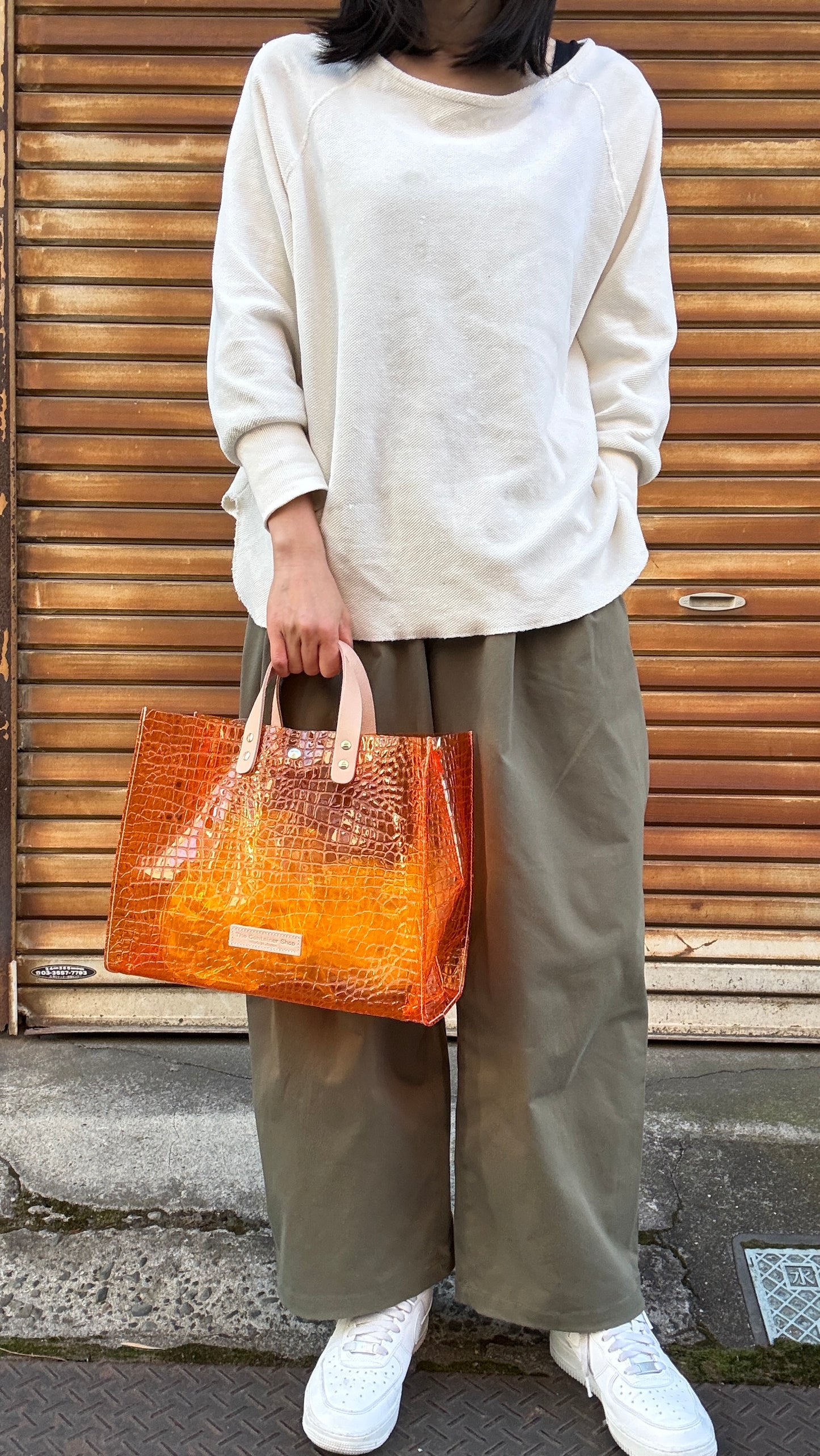＜予約＞Colored PVC(LeatherHandle)Tote L/🐊 Crocodile Orange