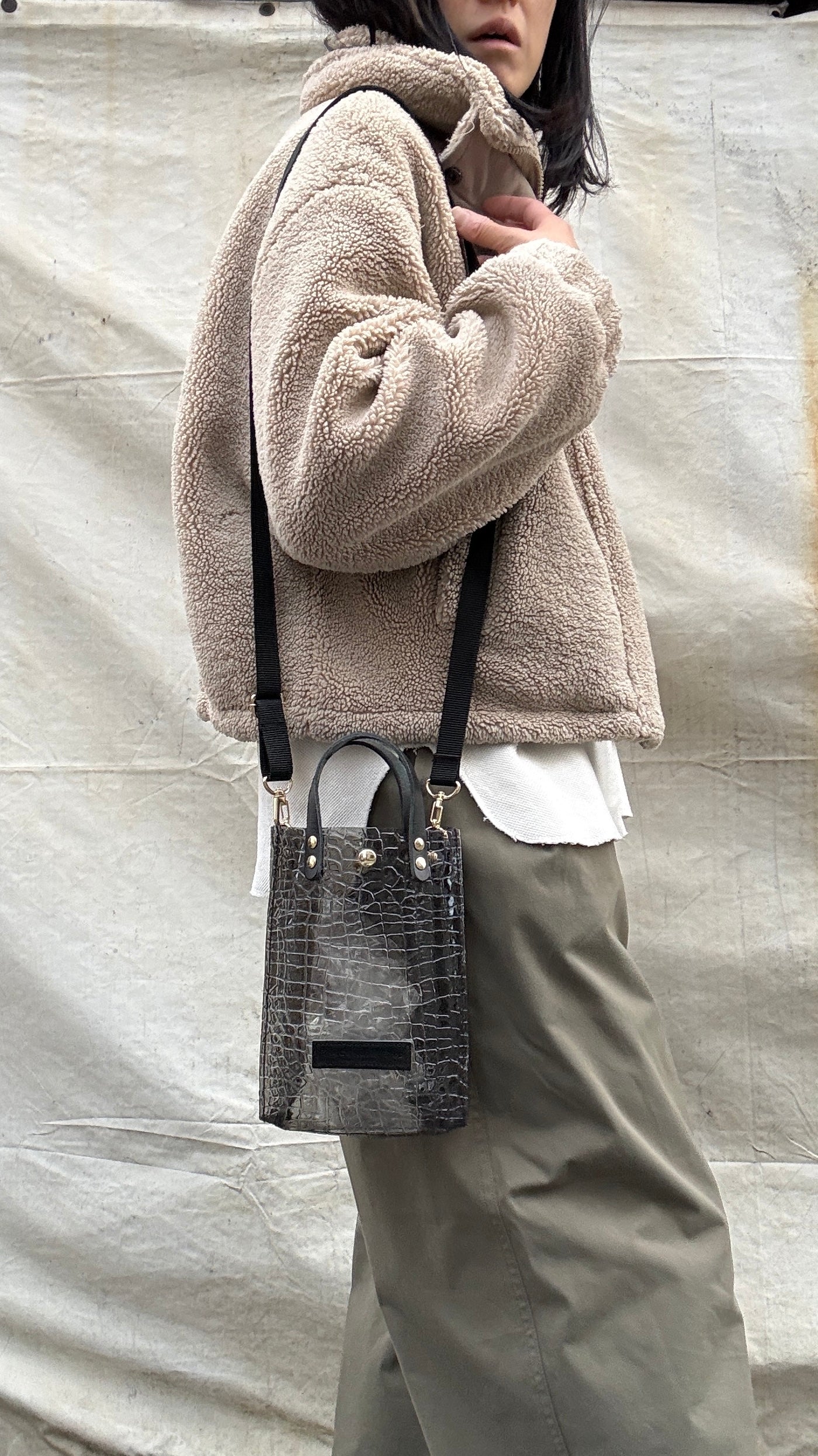 Early July <Pre-order> Colored PVC (Leather Handle) Pochette / 🐊Crocodile Clear Grey