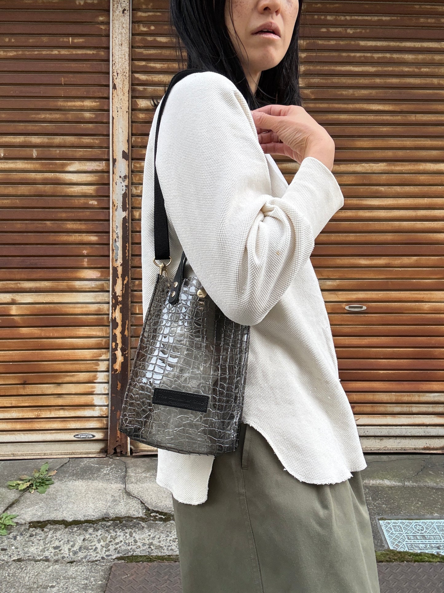 Early July <Pre-order> Colored PVC (Leather Handle) Pochette / 🐊Crocodile Clear Grey