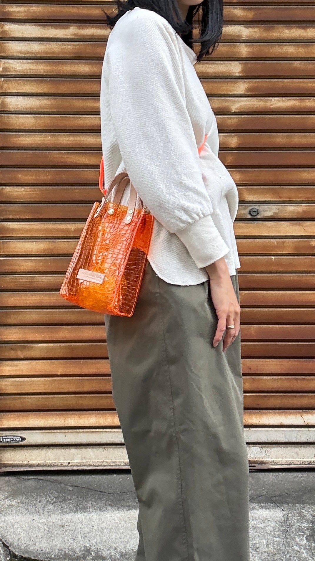 7月上旬＜予約＞Colored PVC(LeatherHandle)Pochette/🐊Crocodile Orange
