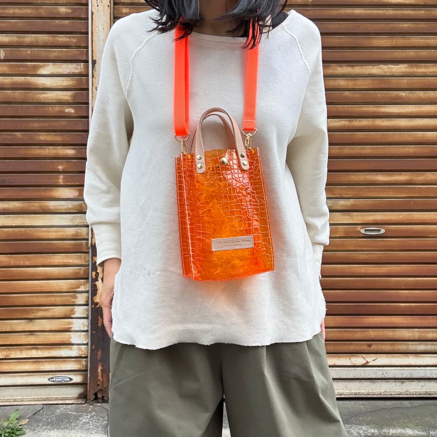 7月上旬＜予約＞Colored PVC(LeatherHandle)Pochette/🐊Crocodile Orange