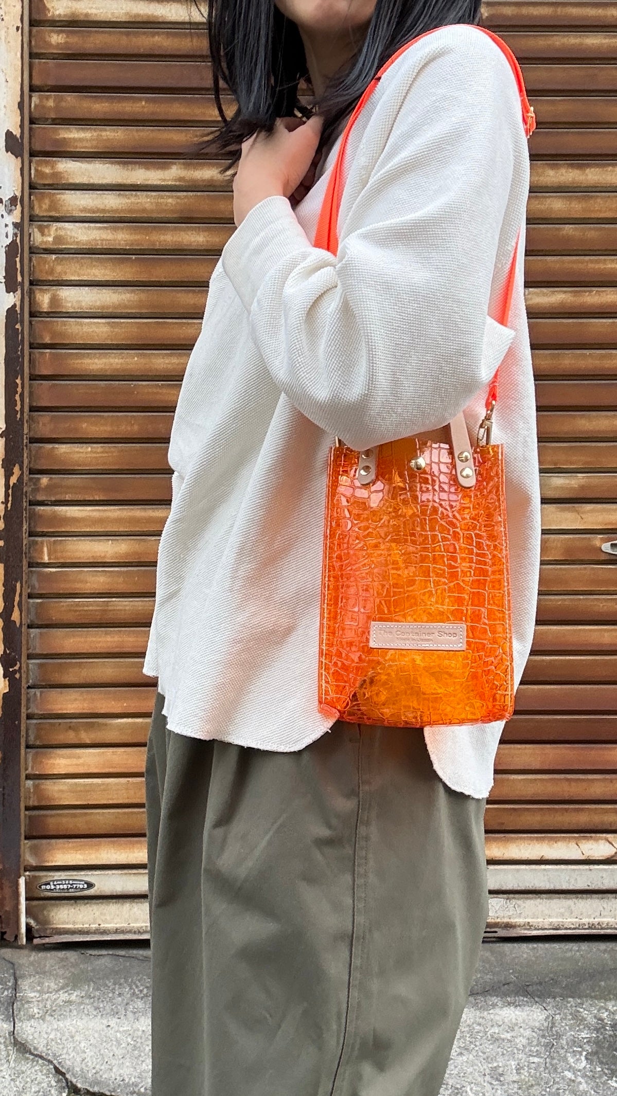 7月上旬＜予約＞Colored PVC(LeatherHandle)Pochette/🐊Crocodile Orange