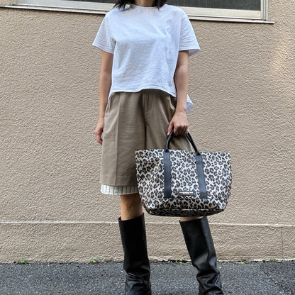 "Lightweight and Wipeable" Coated PVC Camouflage (TOTE M)
