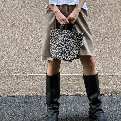 "Lightweight and Wipable" Coated PVC Camouflage (Round Bottom) B