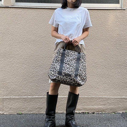 "Lightweight and wipeable" Coated PVC Camouflage (TOTE L)