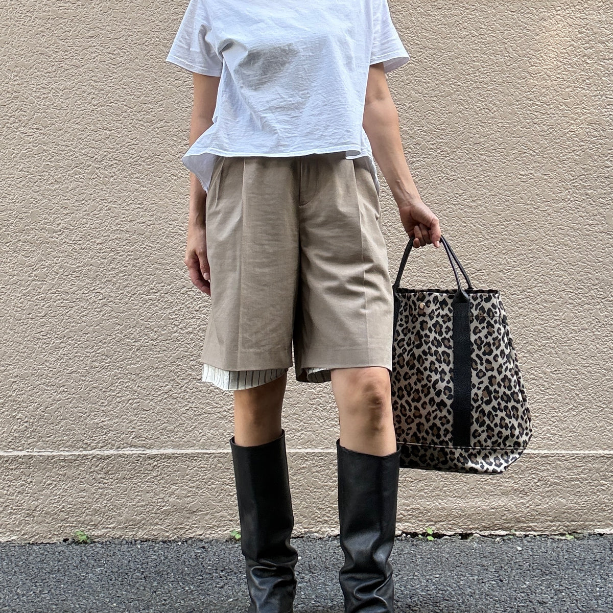 "Lightweight and wipeable" Coated PVC Camouflage (TOTE L)