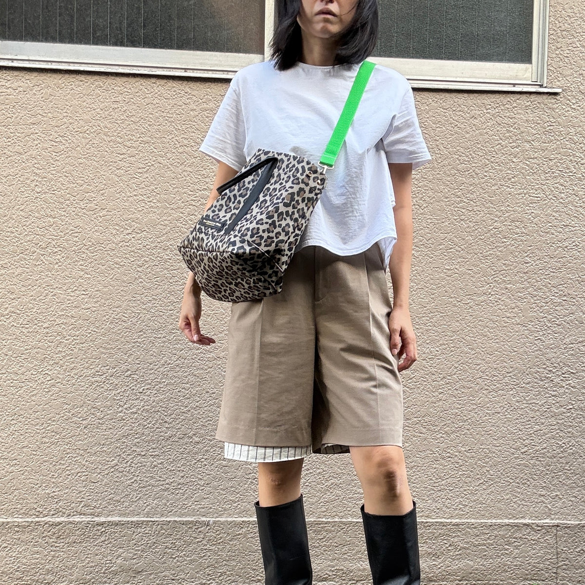 "Lightweight and Wipeable" Coated PVC Camouflage (TOTE M)