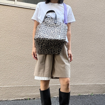 <2026年AW新先＞「軽くて拭ける」Coated PVC Leopard（SQL)