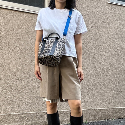 "Lightweight and Wipable" Coated PVC Camouflage (Round Bottom) A
