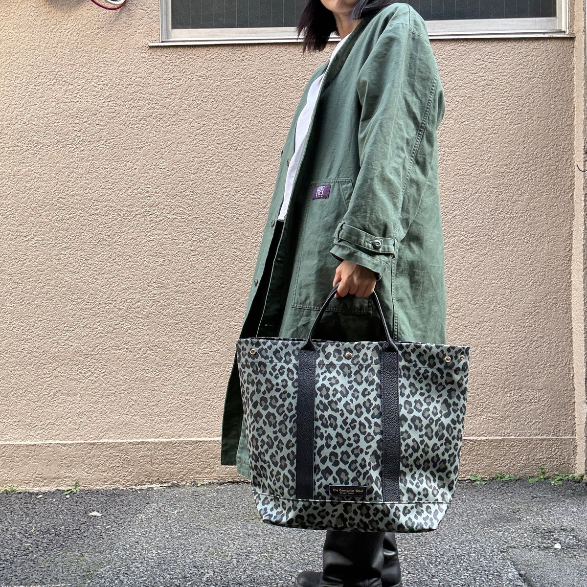 "Lightweight and wipeable" Coated PVC Camouflage (TOTE L)
