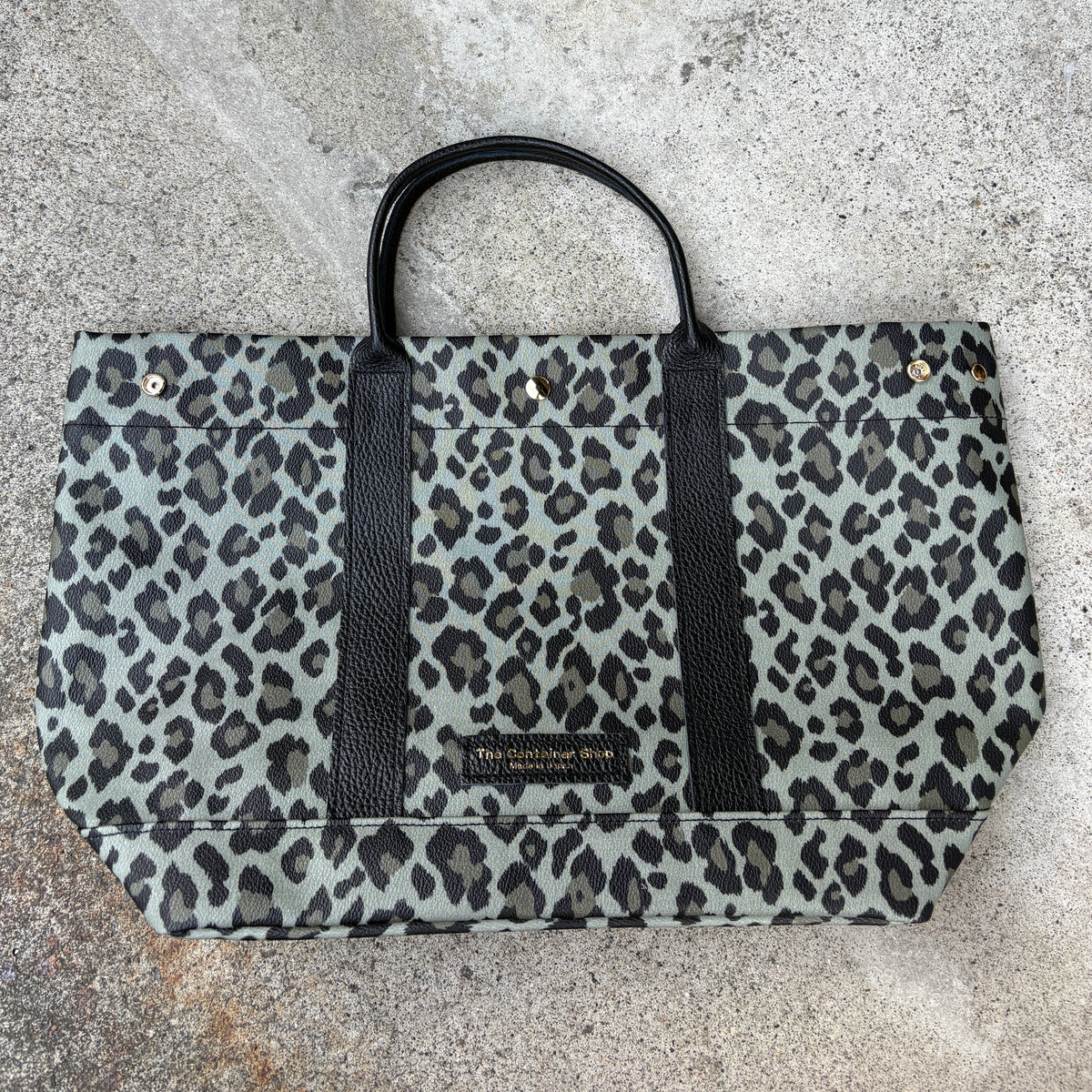 "Lightweight and Wipeable" Coated PVC Camouflage (TOTE M)