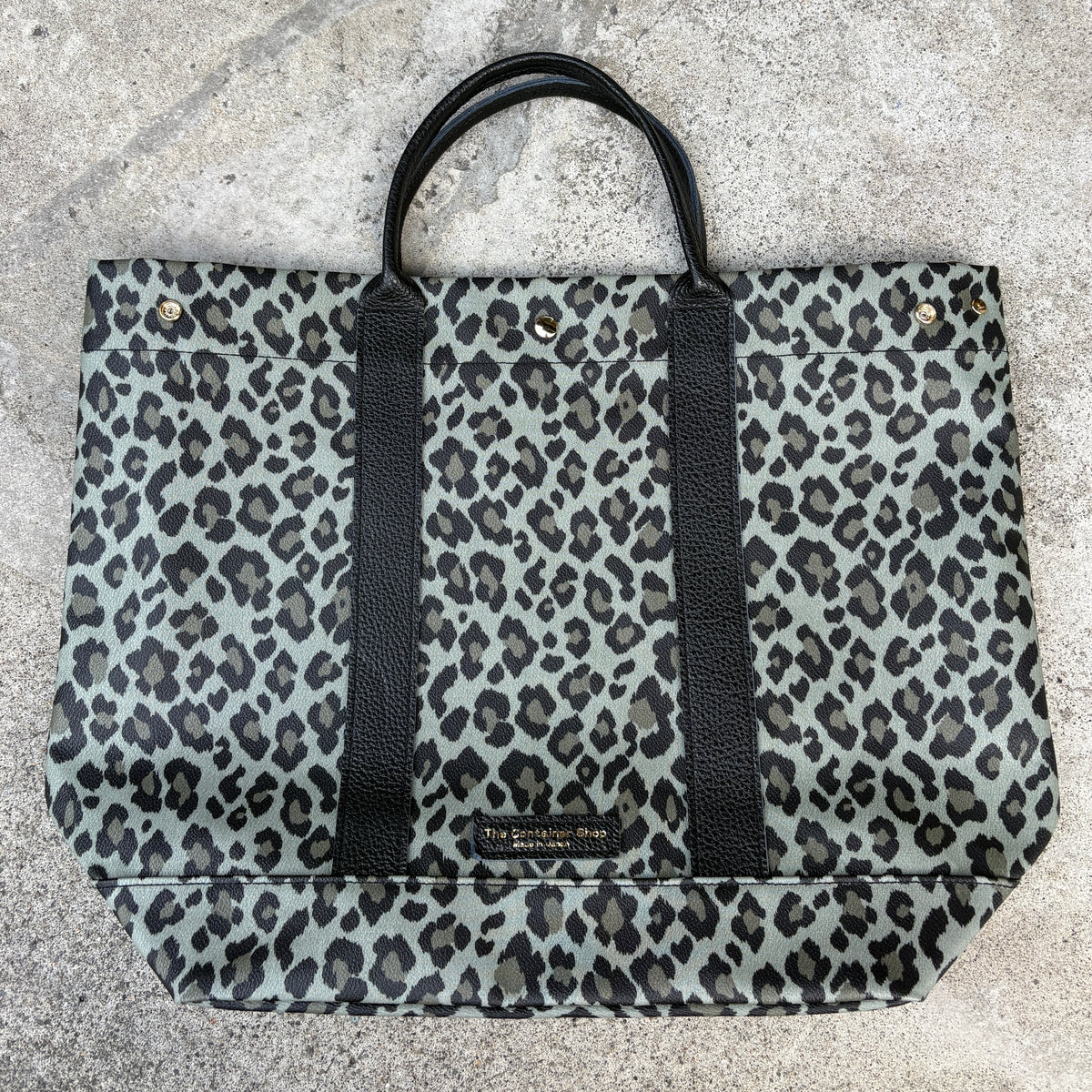 "Lightweight and wipeable" Coated PVC Camouflage (TOTE L)