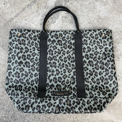 "Lightweight and wipeable" Coated PVC Camouflage (TOTE L)