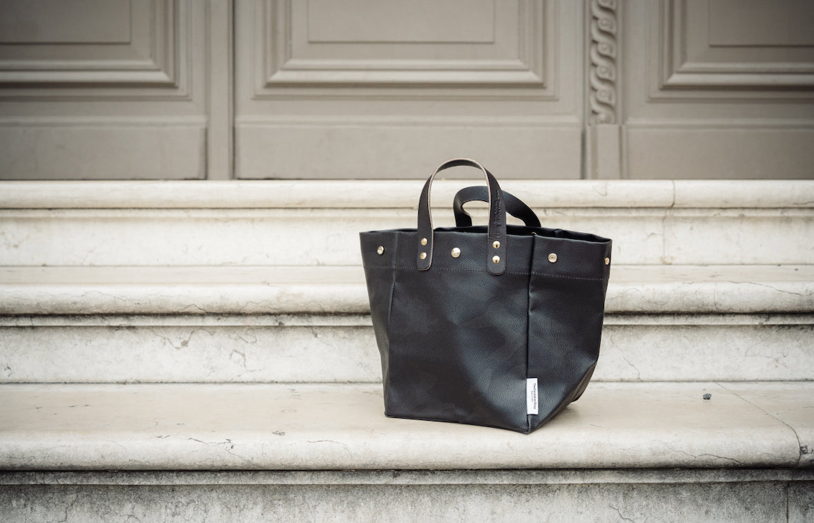 「軽くて拭ける」Coated PVC Camouflage（SQ)