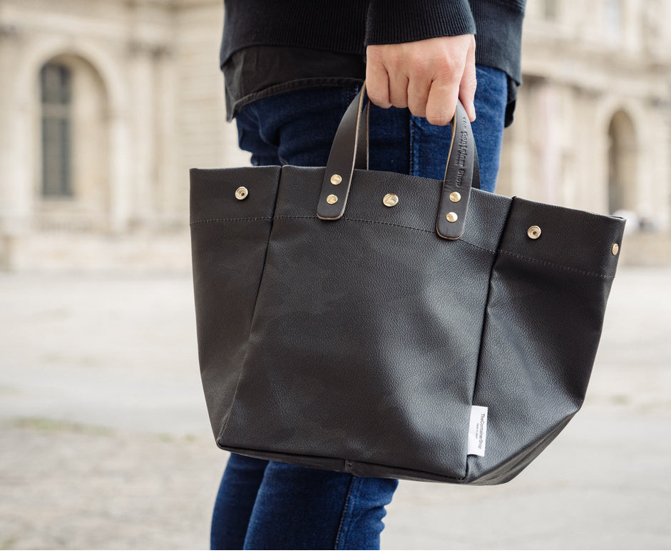 「軽くて拭ける」Coated PVC Camouflage（SQ)