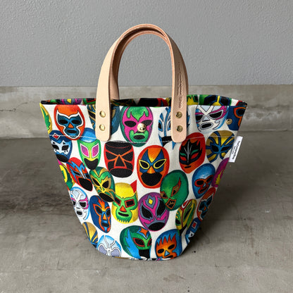 完売）「軽くて拭ける」Coated PVC（丸底バッグ）Mascard Perea