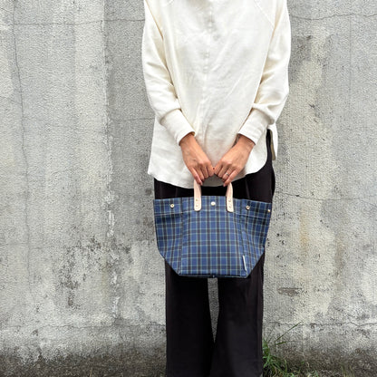 「軽くて拭ける」Coated PVC（SQ）Black Watch