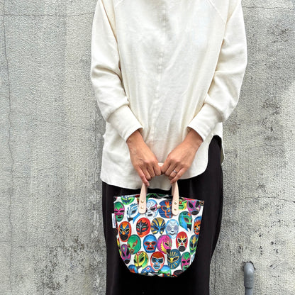 完売）「軽くて拭ける」Coated PVC（丸底バッグ）Mascard Perea