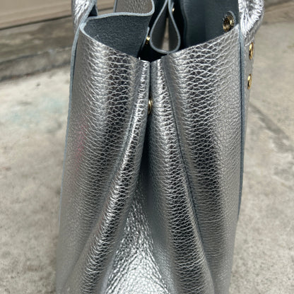 Cow Leather (Shallow Tote Size) ARGENTO