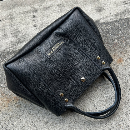 ＜New＞Cow Leather (Tote L size) BLACK