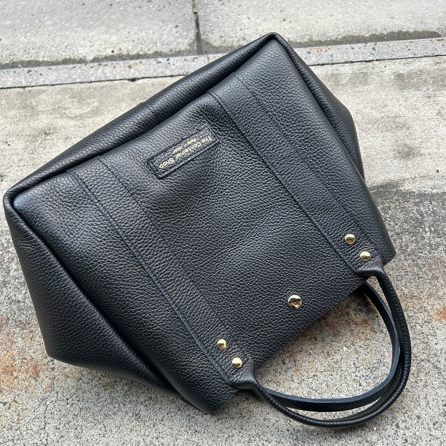 ＜New＞Cow Leather (Tote L size) BLACK