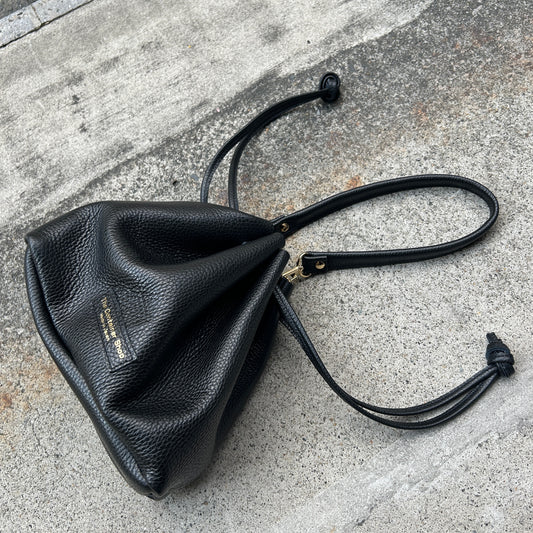 Cow Leather（Kinchaku） BLACK
