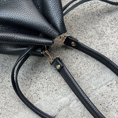 Cow Leather（Kinchaku） BLACK