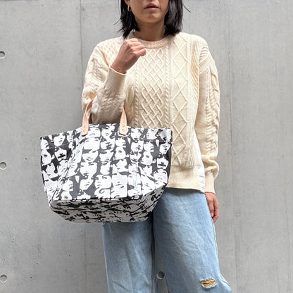 "Lightweight and easy to wipe" Coated PVC (SQL) IVORY