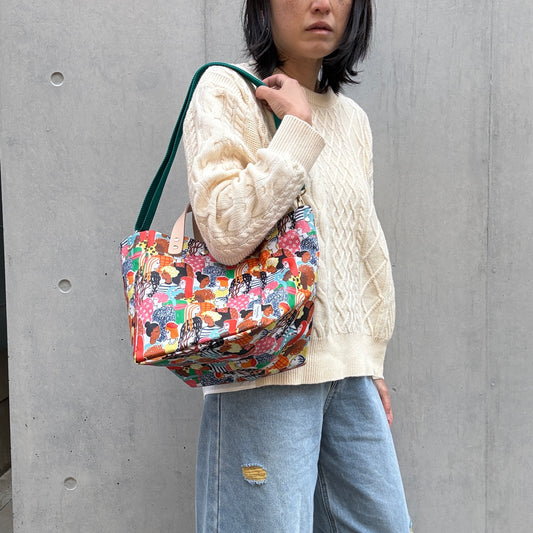 4月中旬＜数量限定＞「軽くて拭ける」Coated PVC（SQ）Strong Together