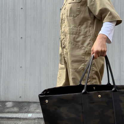 ＜先行発売＞「軽くて拭ける」Coated PVC Camouflage（トートXL）