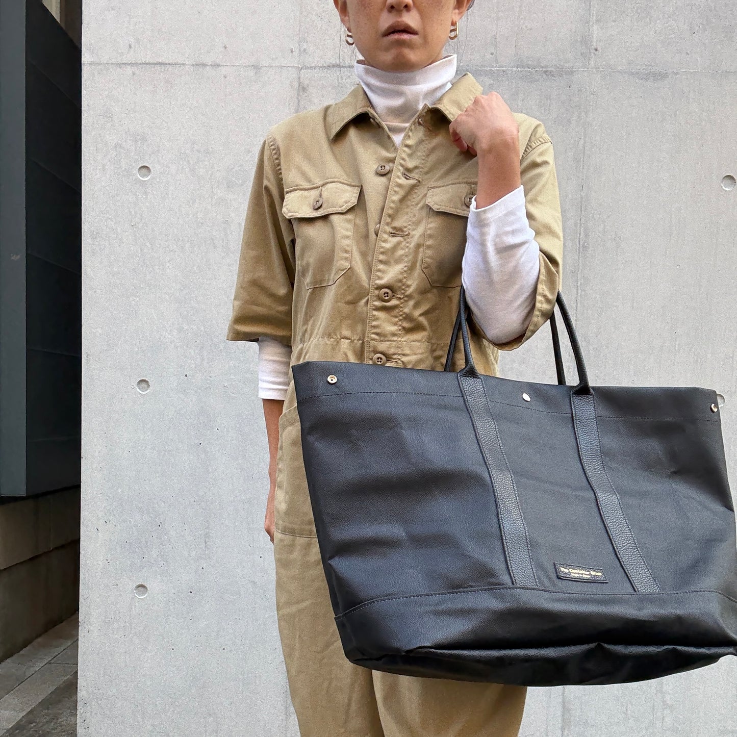 ＜先行発売＞「軽くて拭ける」Coated PVC Camouflage（トートXL）