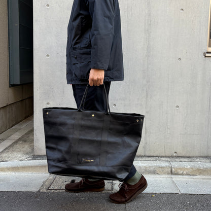 ＜先行発売＞「軽くて拭ける」Coated PVC Camouflage（トートXL）