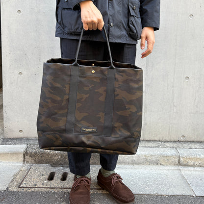 ＜先行発売＞「軽くて拭ける」Coated PVC Camouflage（トートXL）