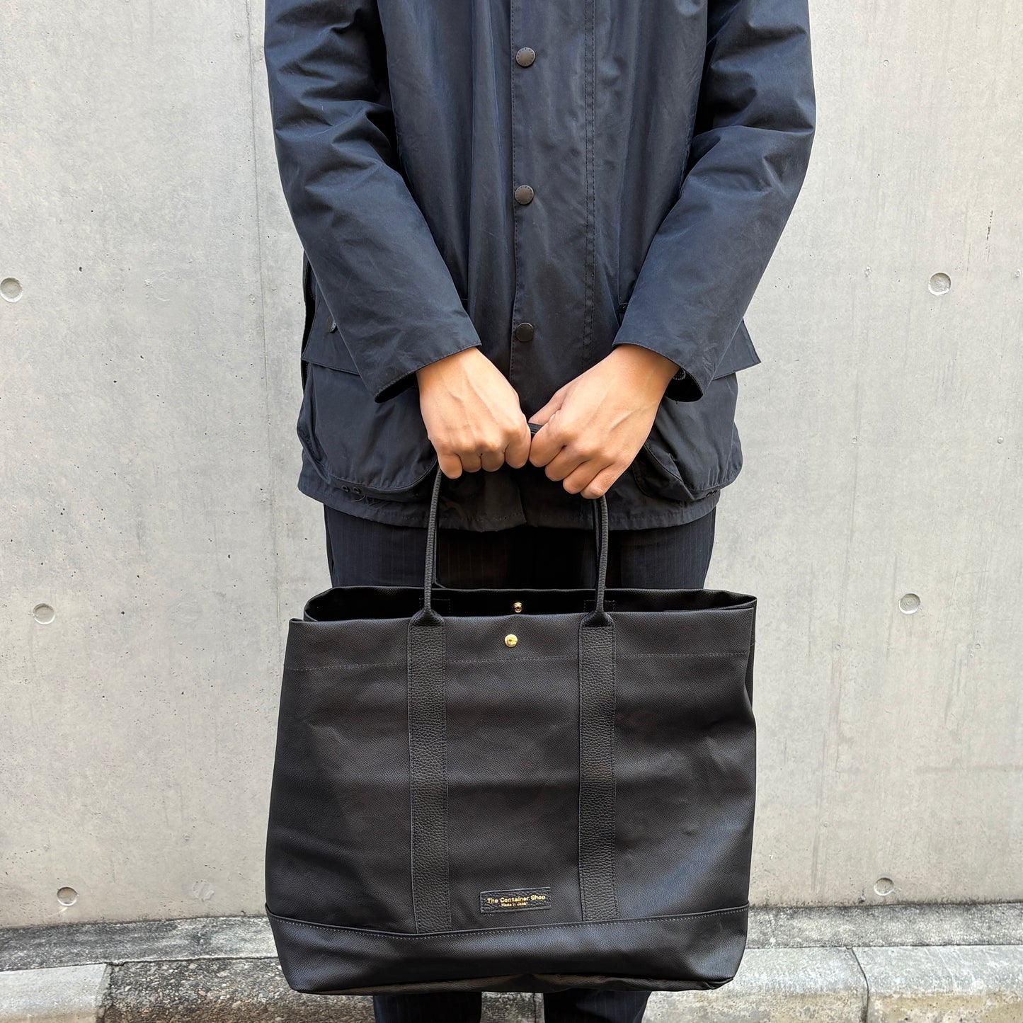 ＜先行発売＞「軽くて拭ける」Coated PVC Camouflage（トートXL）