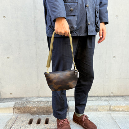 「軽くて拭ける」Coated PVC Camouflage（POCHETTE S)