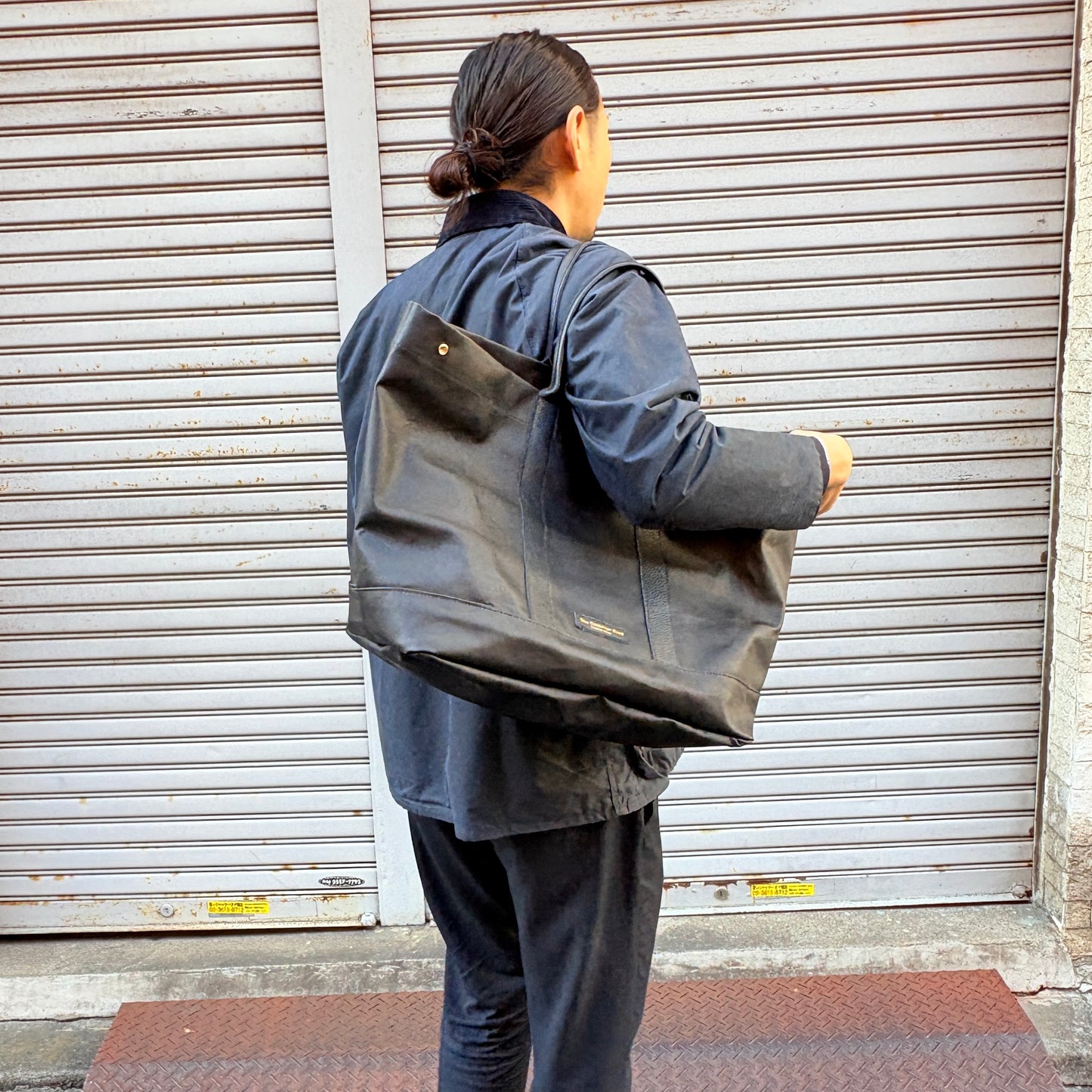 ＜先行発売＞「軽くて拭ける」Coated PVC Camouflage（トートXL）