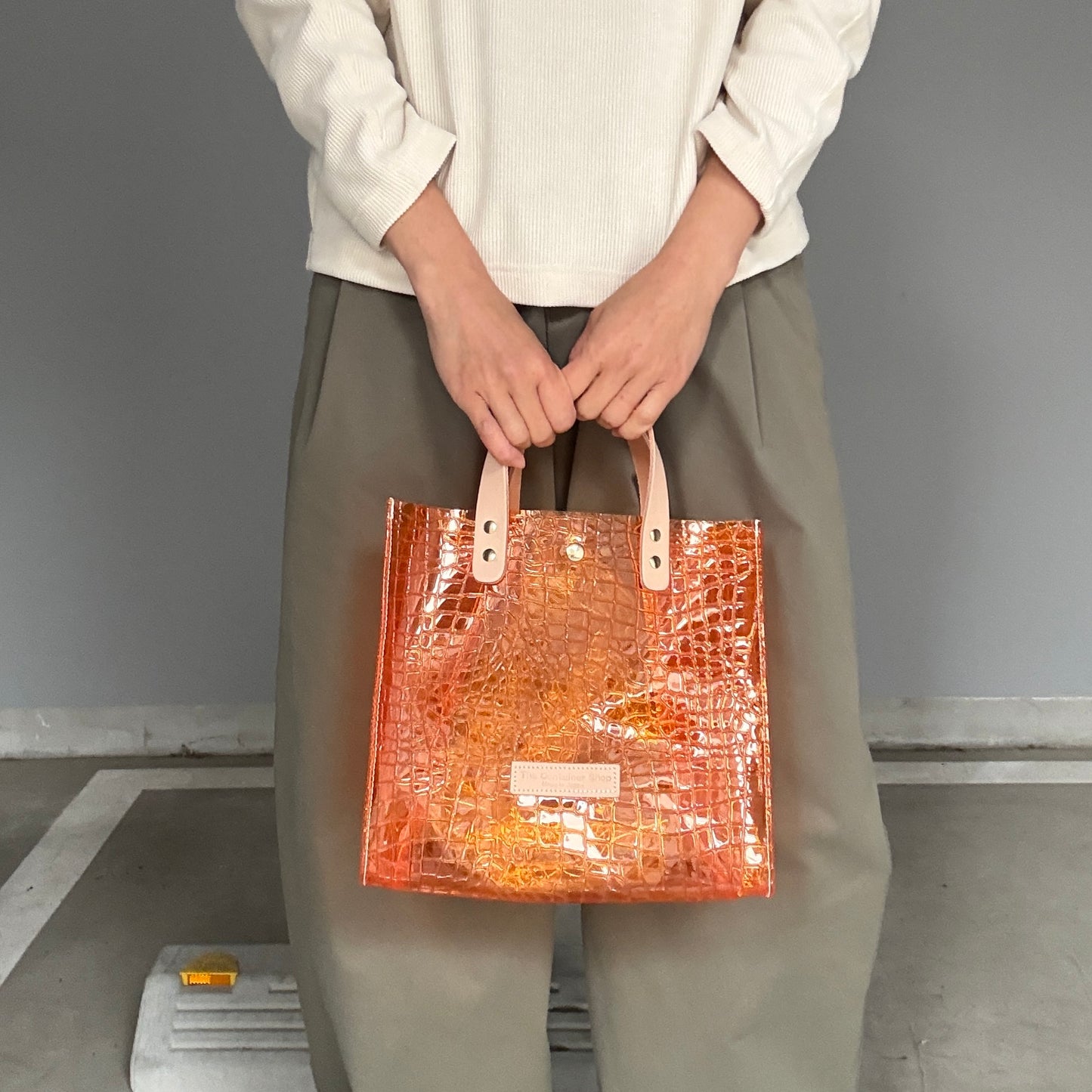 7月上旬＜予約＞Colored PVC(LeatherHandle)ToteM/🐊Crocodile Orange