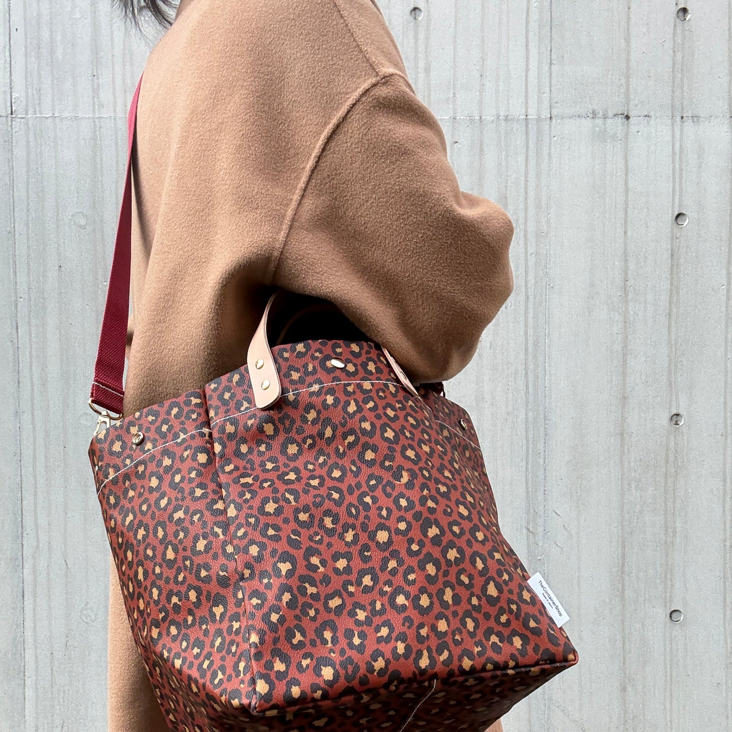 ＜数量限定＞「軽くて拭ける」Coated PVC Leopard（SQL)