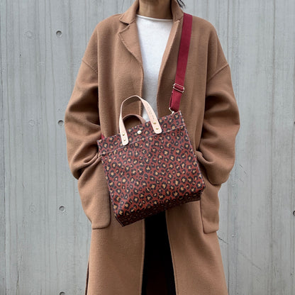 ＜数量限定＞「軽くて拭ける」Coated PVC Leopard（Rectangle M)