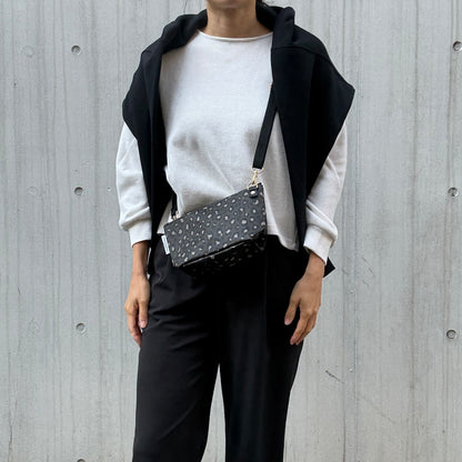 残りわずか＜数量限定＞「軽くて拭ける」Coated PVC Leopard（POCHETTE S)
