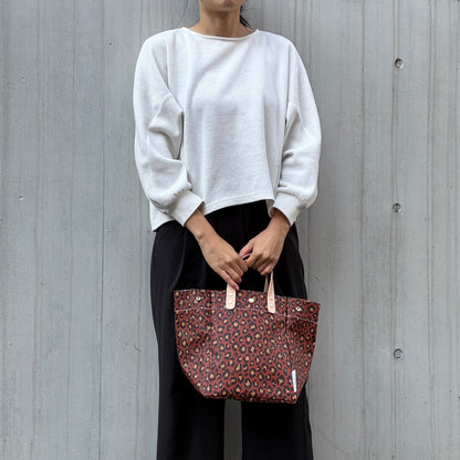 ＜数量限定＞「軽くて拭ける」Coated PVC Leopard（SQ)