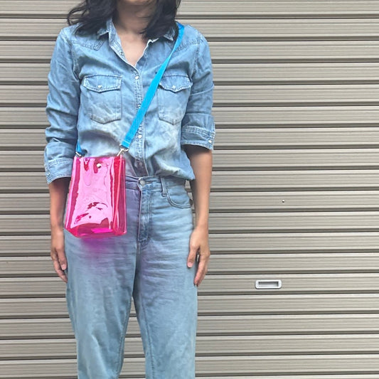 &lt;New item&gt; Colored PVC(ALL CLEAR)/Tumbler Pochette Pink