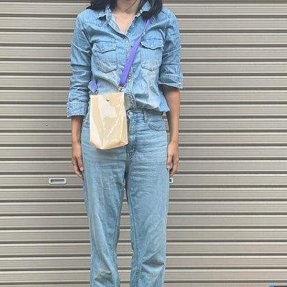 Colored PVC/Tumbler Pochette Ecru