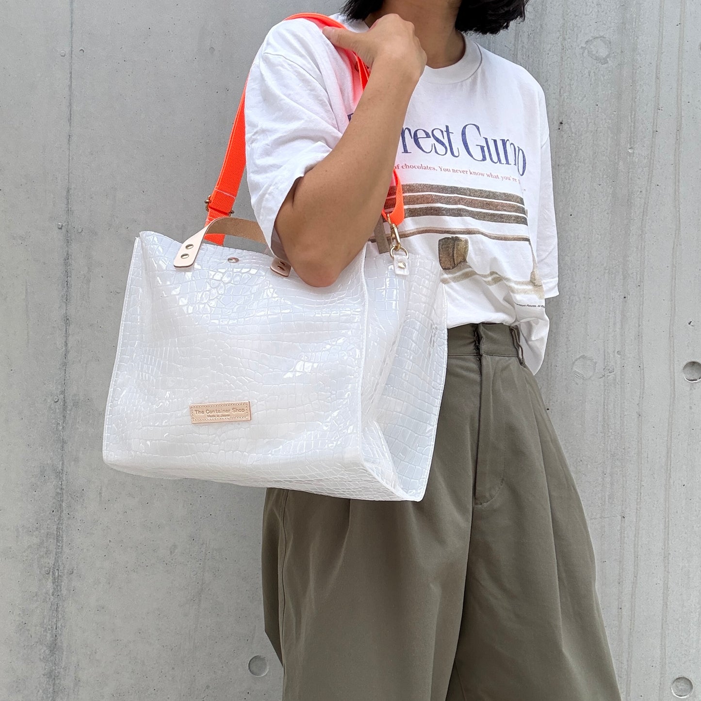 新色数量限定＜8月下旬発送＞Colored PVC(LeatherHandle)Tote L/ 🐊Crocodile GYUNYU