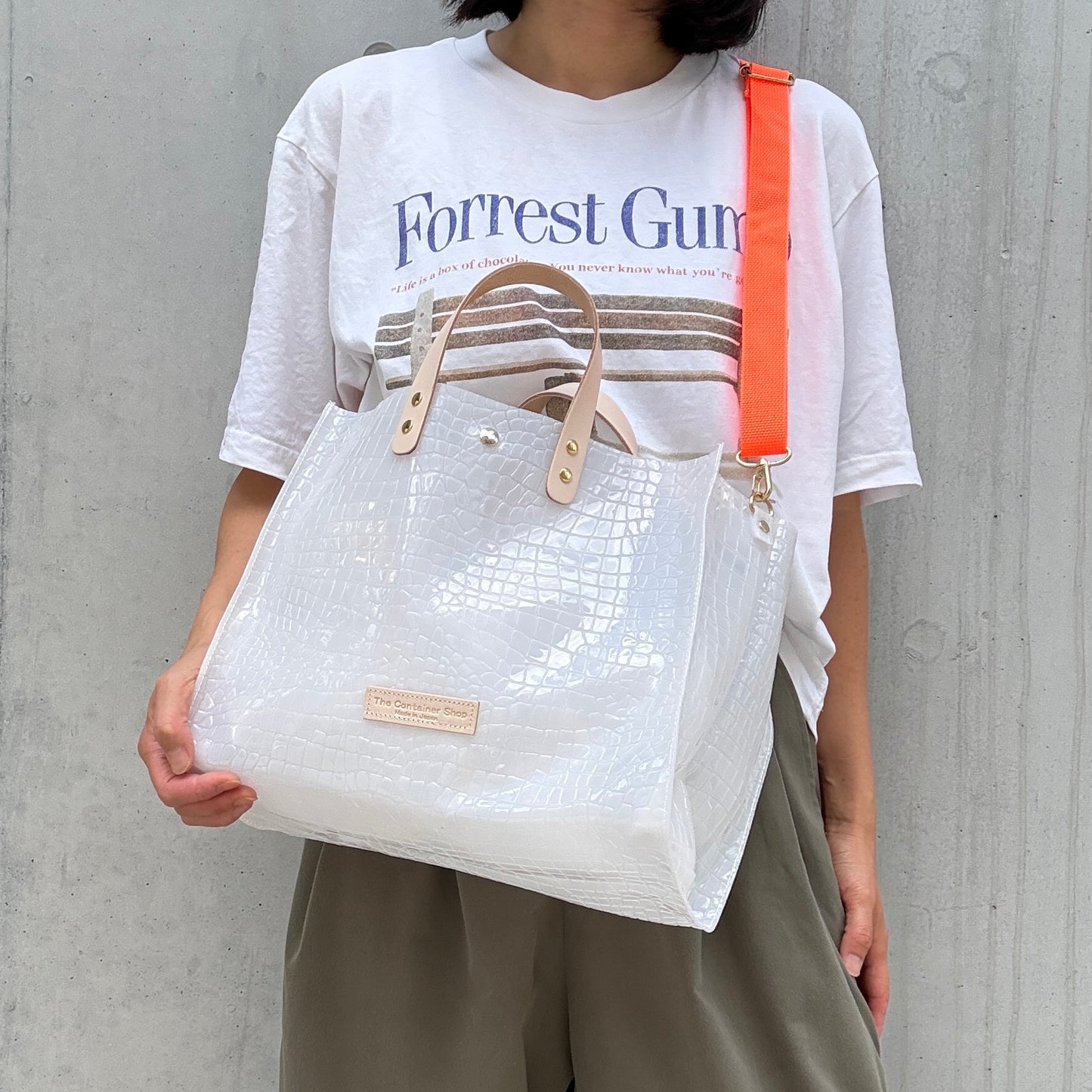 新色数量限定＜8月下旬発送＞Colored PVC(LeatherHandle)Tote L/ 🐊Crocodile GYUNYU