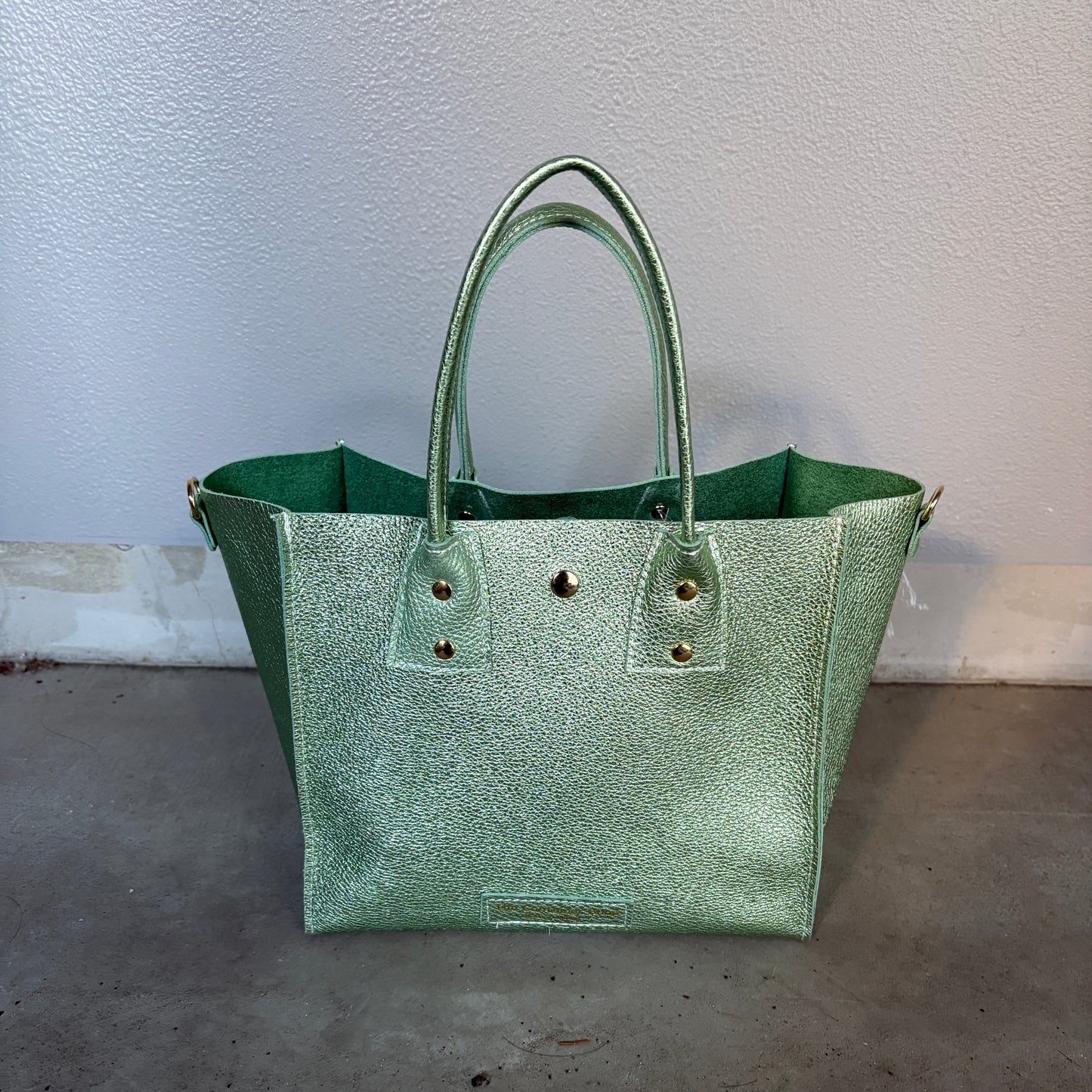 Cow Leather（Tote M）Metheric Green
